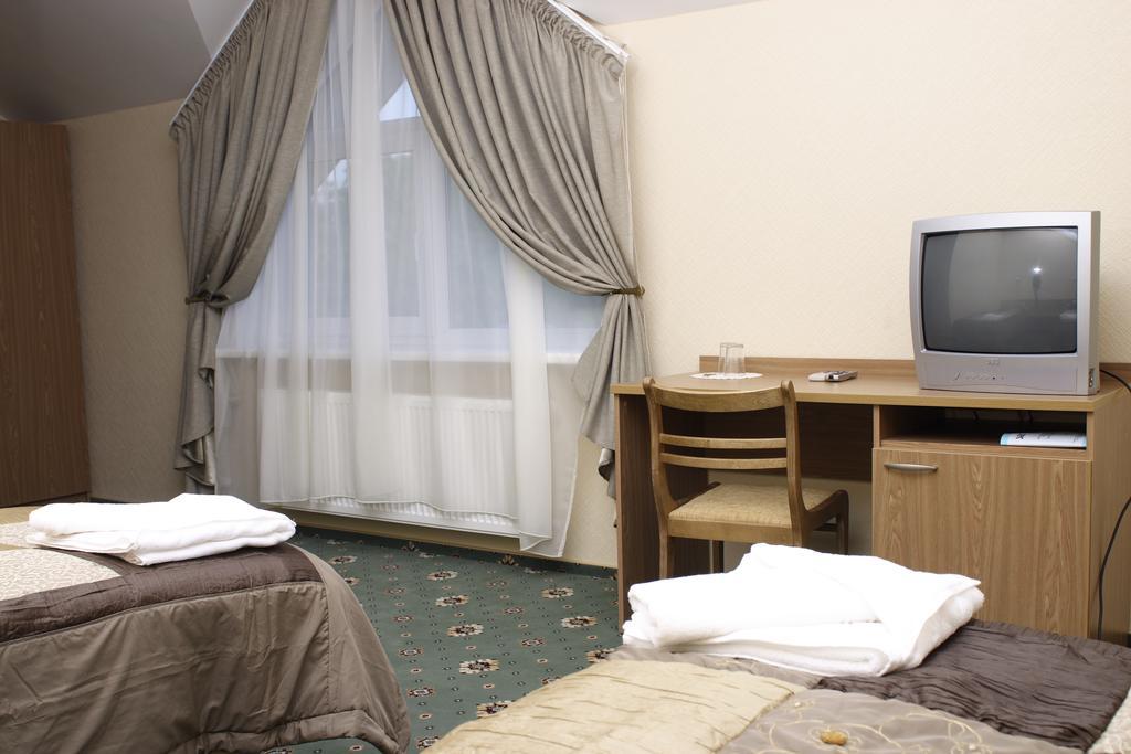 Annabella Hotel Riga Exterior photo