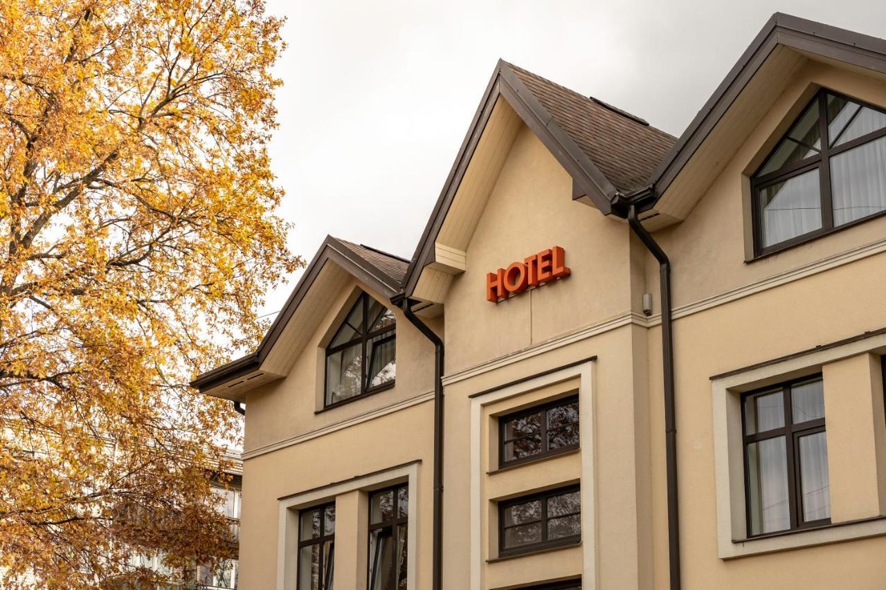 Annabella Hotel Riga Exterior photo